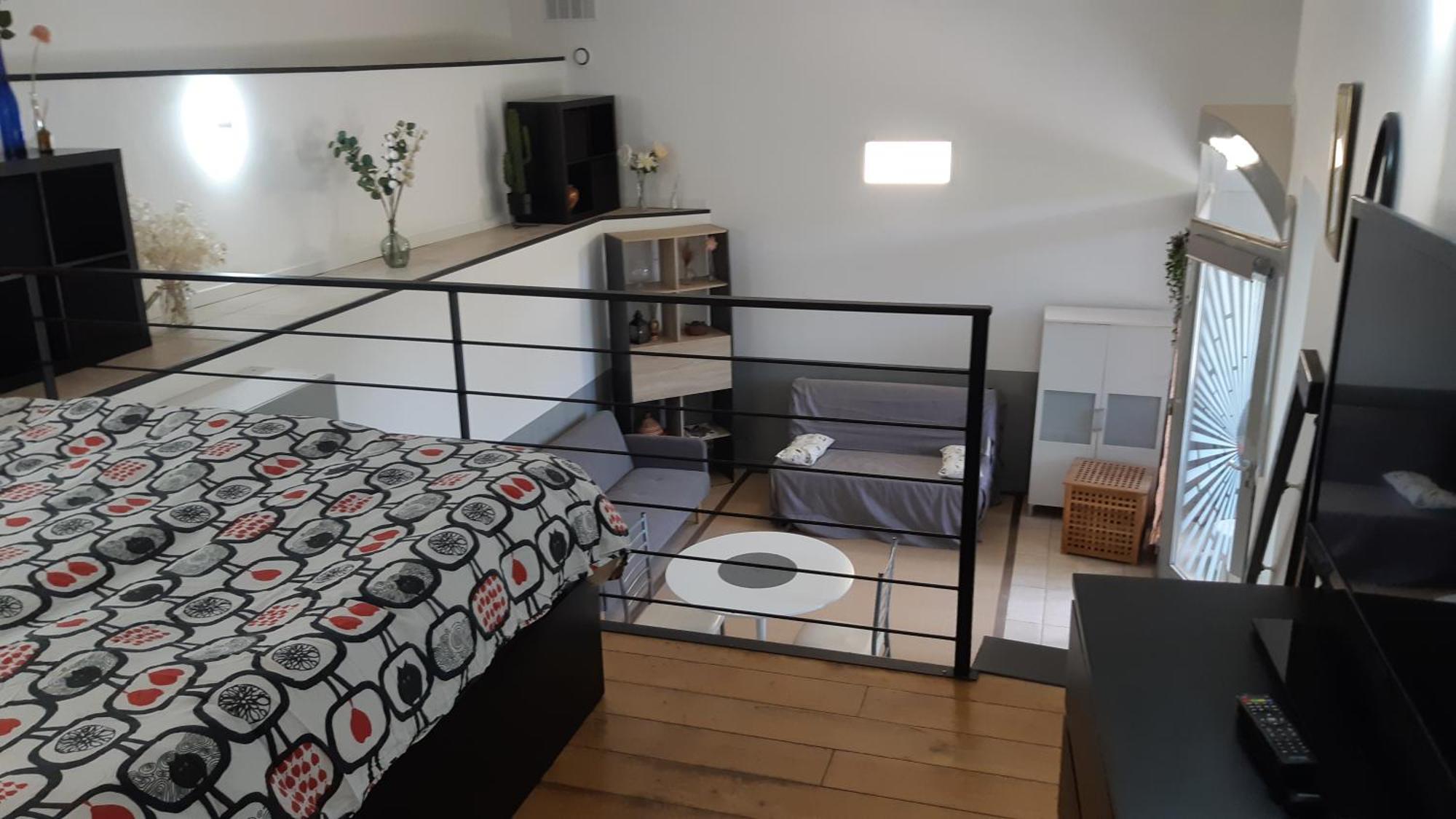 Petit Loft Face Riviere Apartment Collobrieres Exterior photo